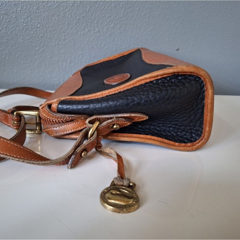 Vintage Dooney & Bourke Black and Brown Leather Shoulder Bag Crossbody - Picture 8 of 9